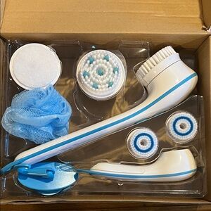 New As Seen On TV Spin Spa  Facial & Body Cleansing Brush